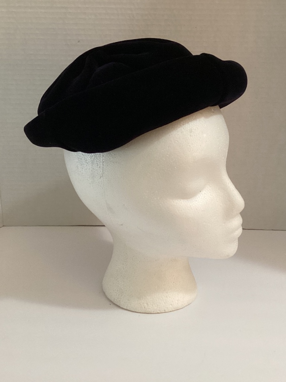 Vintage Dolly Madison Hat - very Dark Navy Velveteen - Lovely Wearable Condition